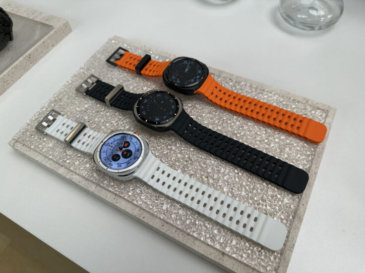 Samsung Galaxy Watch Ultra verschiedene Farben