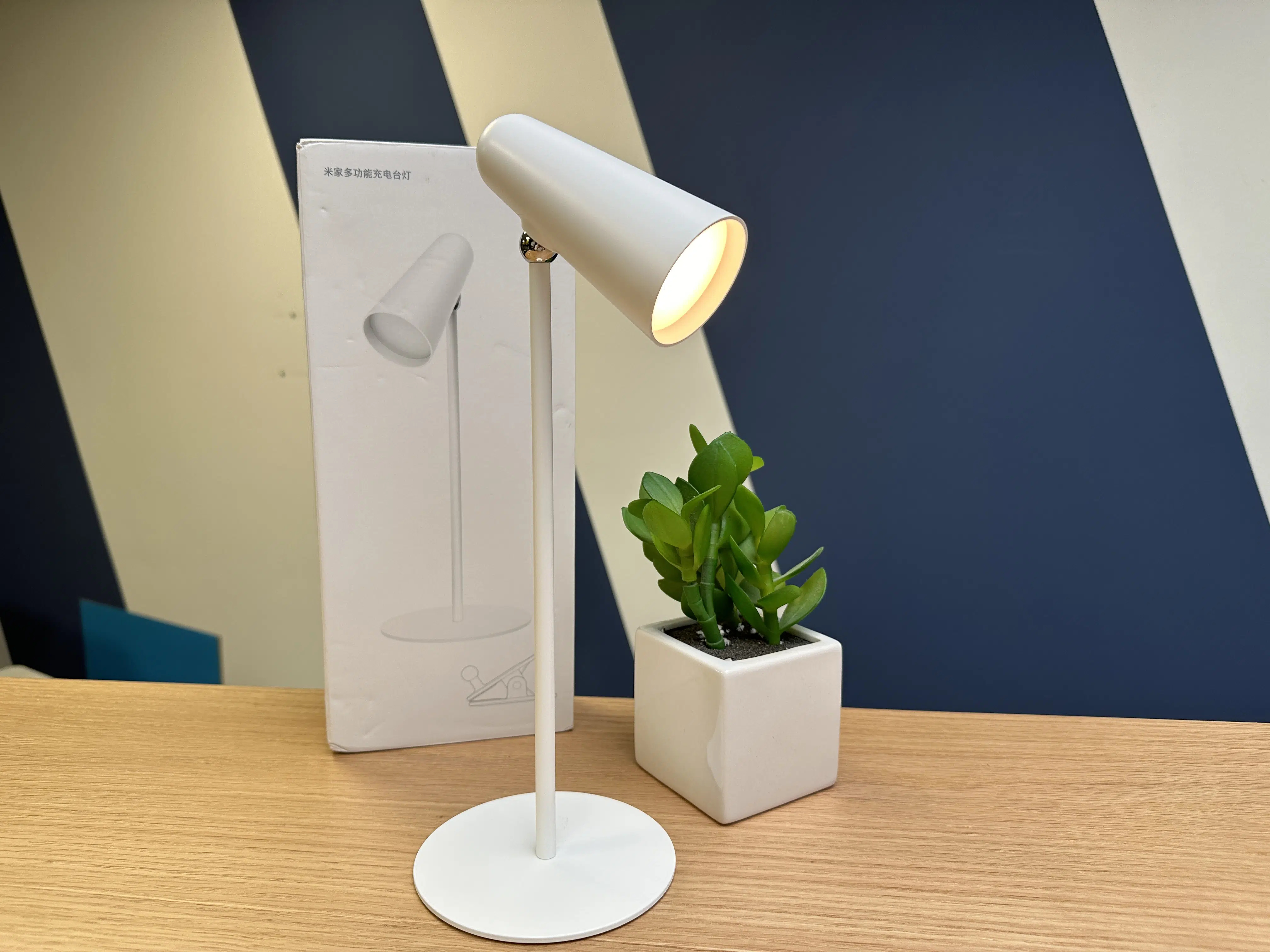 Xiaomi Mijia 3-in-1 Schreibtischlampe für 20,39€